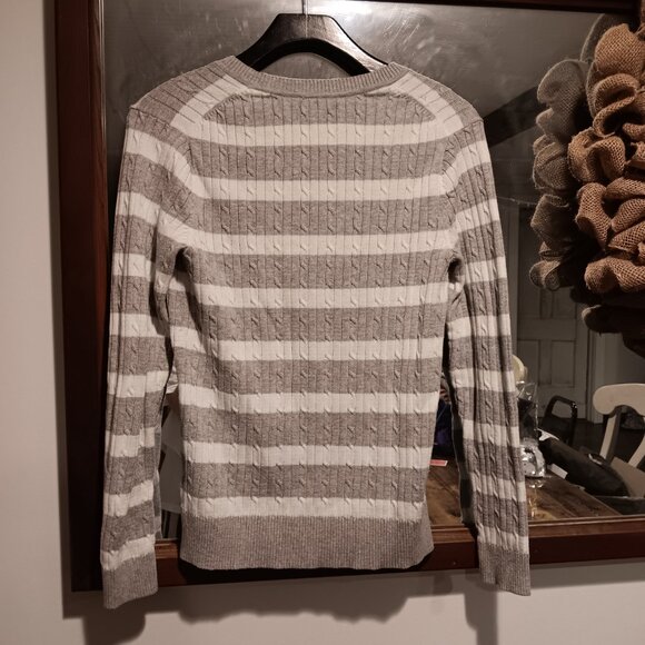 100% Cotton Tommy Hilfiger Gray and White Striped Sweater V Neck size M - Picture 3 of 3